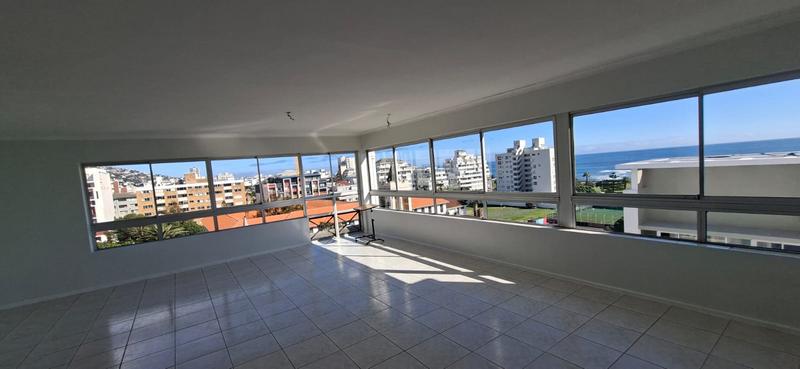 To Let 2 Bedroom Property for Rent in Sea Point Western Cape